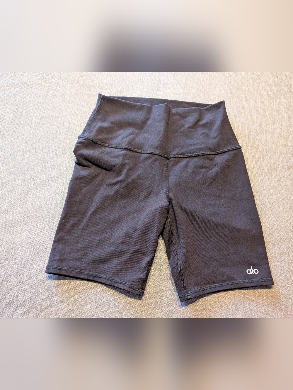 Alo Yoga Women's High Waist Biker Short Shorts 7” Inseam Black Sz Small S